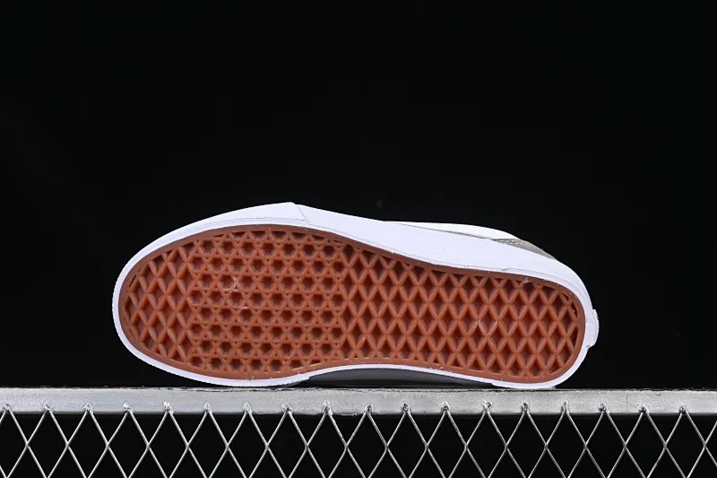 All categories Vans Vans series Vans Low Vans low-top Vans Knu Skool Vans low-top retro casual fat bread shoes VN000CS0BGG